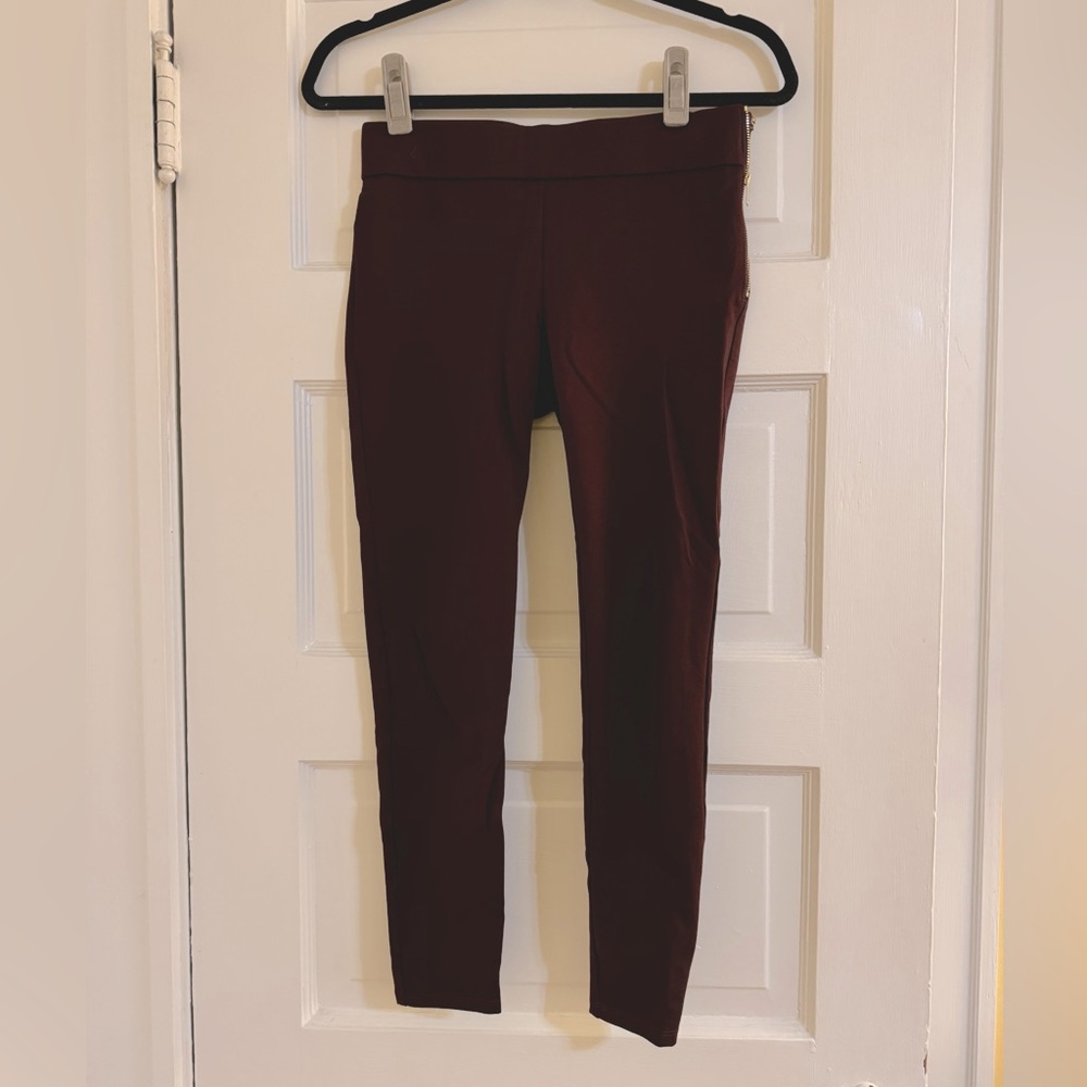 Ann Taylor Leggings in Maroon